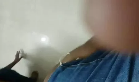 Tätowiertes reife frauen kostenlose videos Camgirl macht eine wirklich schöne Show
