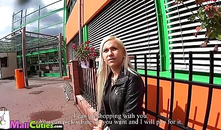 Kaoru Natsuki fickt fickfilme mit reifen frauen in Gläsern und Strümpfen