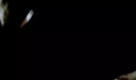 Heiße Webcam reife schlampen porn Schlampe spielt mit Muschi