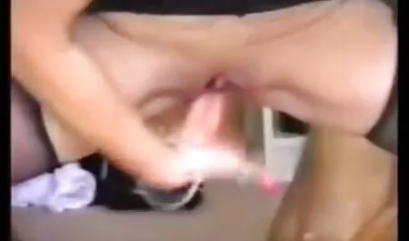 Heiße sehr pornofilme mit reifen damen schmutzige Oma mit ihrer Freundin masturbiert Muschi