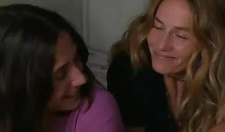 Schöne Latinas porno reife frauen kostenlos CIM