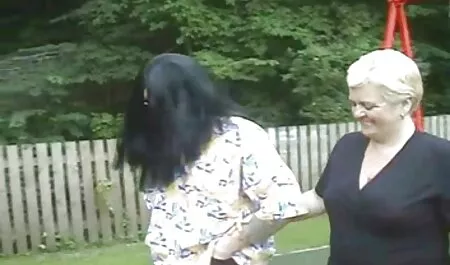 Tanzen, saugen reife sex video und ficken