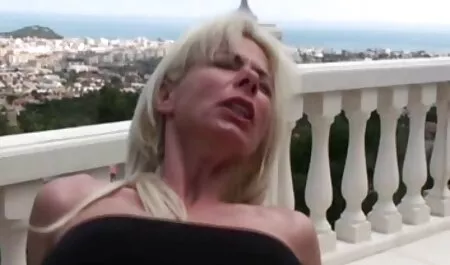 Brünette geht für Rache reife frauen sexvideos Pickup ficken