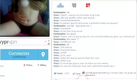 Nettes Mädchen, das im Garten POV saugt deutsche sex videos mit reifen frauen