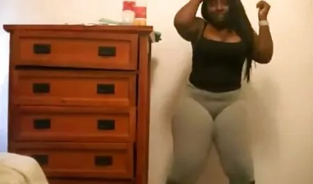 Sex mit gratis oldieporno Mädchen habe ich online getroffen